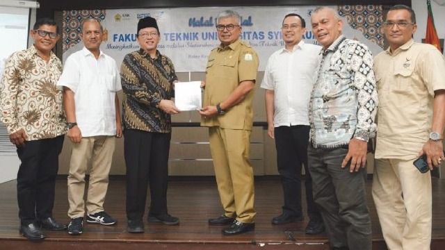 Hadiri Halal Bi Halal di USK, Pj Bustami Serukan Sinergi Bangun Aceh