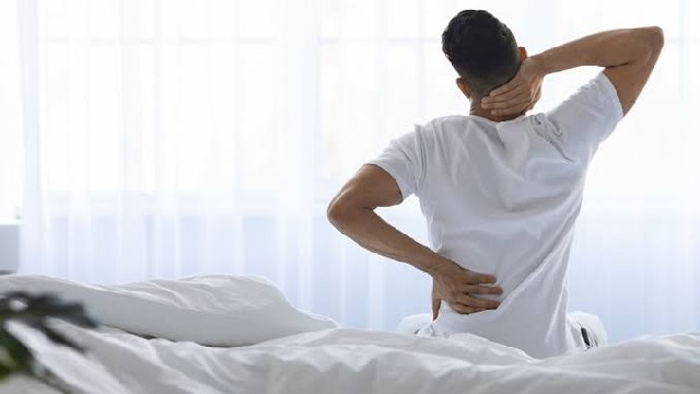 Tips Ampuh Hilangkan Pegal Linu Setelah Naik Gunung