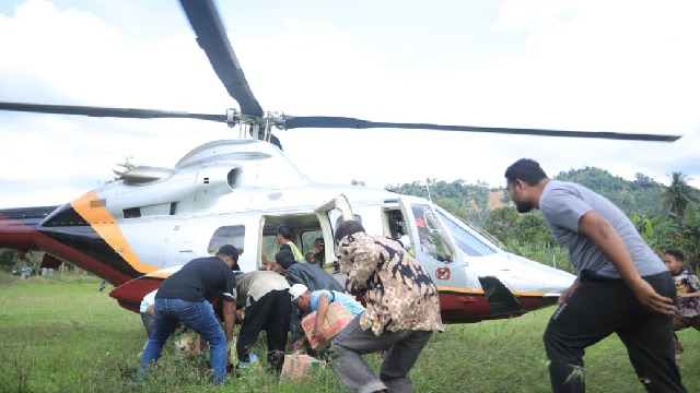 Sejumlah Wilayah Di Aceh Tengah Masih Terisolasi, Bantuan Logistik Disalurkan Lewat Udara