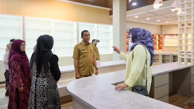 Sukses Renovasi Galeri Dekranasda, Kak Na Apresiasi Kadisperindag Aceh