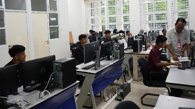 Peserta Disabilitas Ikuti UTBK-SNBT USK dapat Pelayanan Khusus