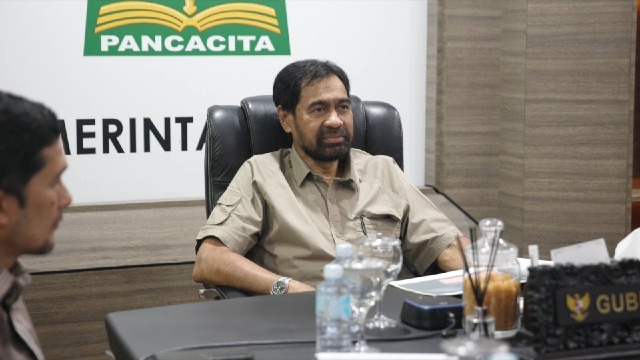 Mualem Rapat Validasi Data JKA Bersama Sekda dan Dinkes