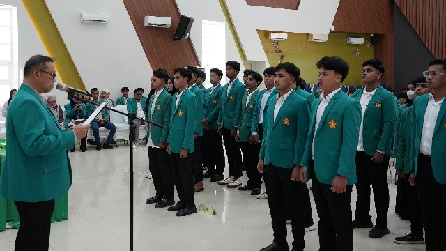 Rektor Lantik Pengurus BEM USK 2026